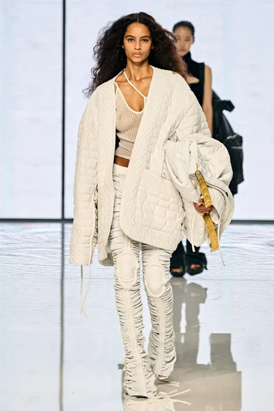 Look 36